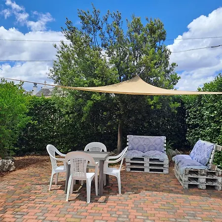 Trulli Di Rosa בית נופש