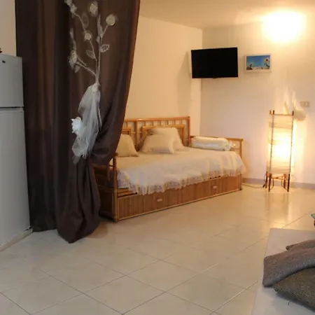 Trulli Di Rosa בית נופש לוקורוטונדו