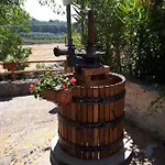 Trulli Di Rosa Locorotondo