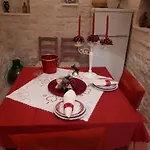 Trulli Di Rosa *