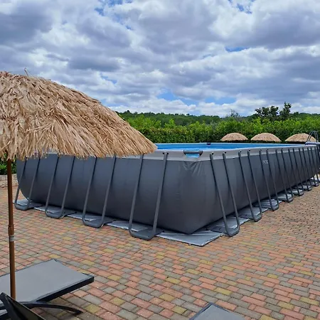 Semesterbostad Trulli Di Rosa Locorotondo