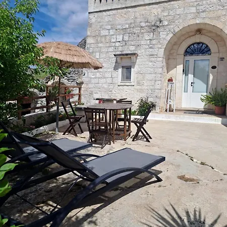 Semesterbostad Trulli Di Rosa *