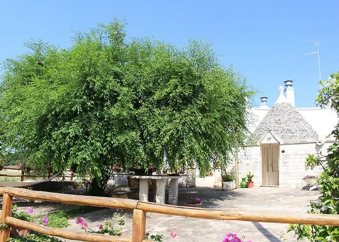Trulli Di Rosa Vakantiehuis